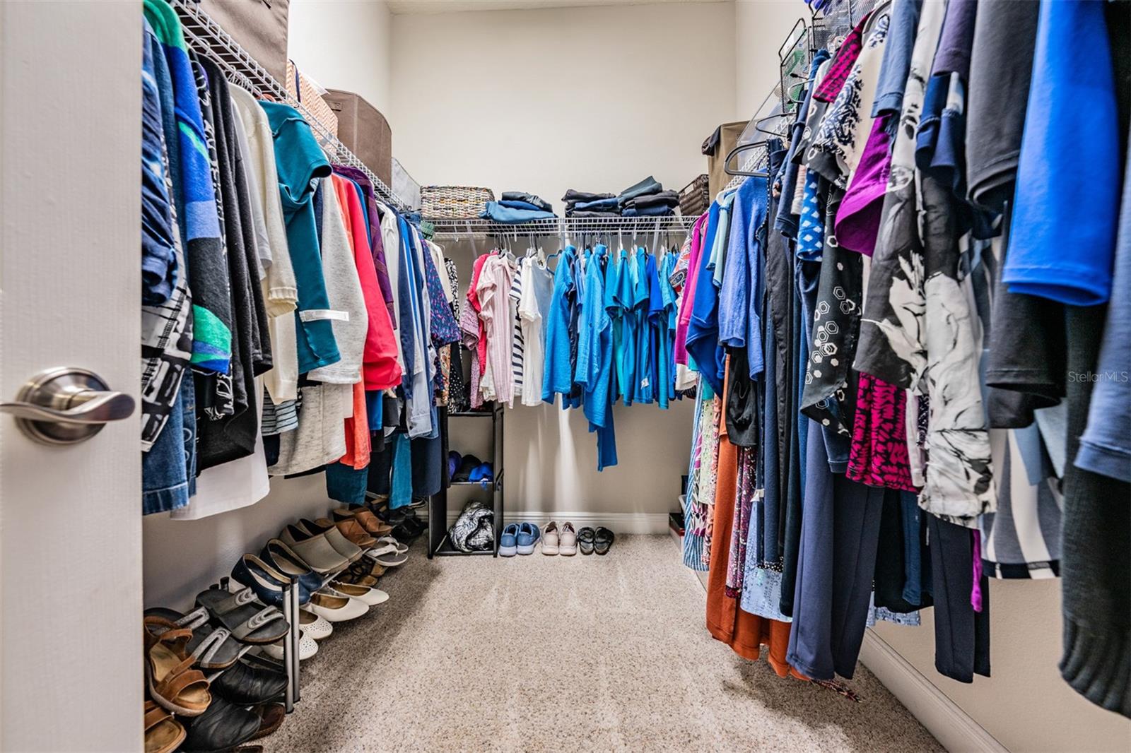 Image 28 of 69 For 19420 Autumn Chase Court