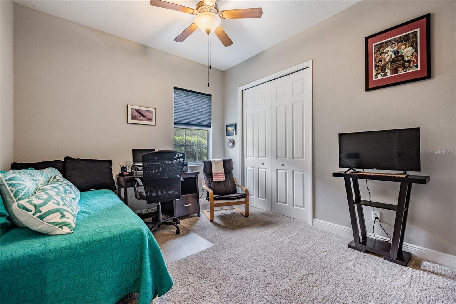 Image 32 of 69 For 19420 Autumn Chase Court