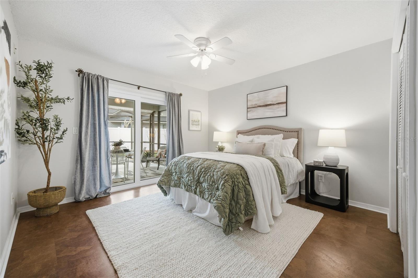 Image 26 of 62 For 465 Holly Hill Road