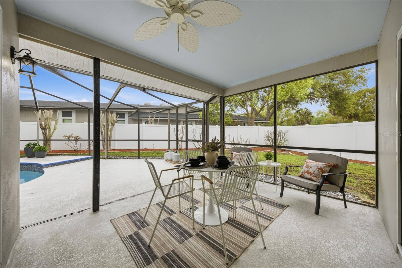 Image 35 of 62 For 465 Holly Hill Road