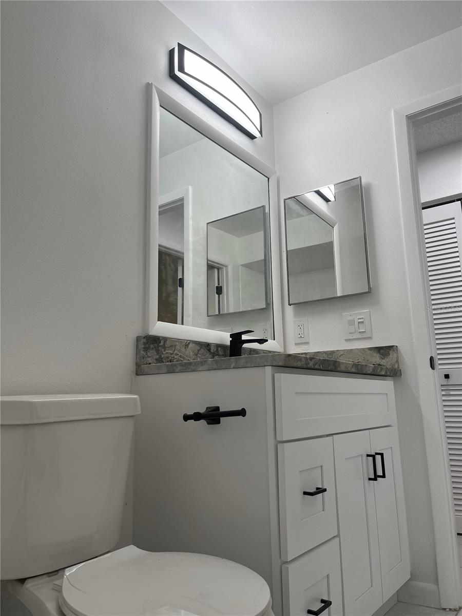 Image 12 of 16 For 8433 Laurelon Place