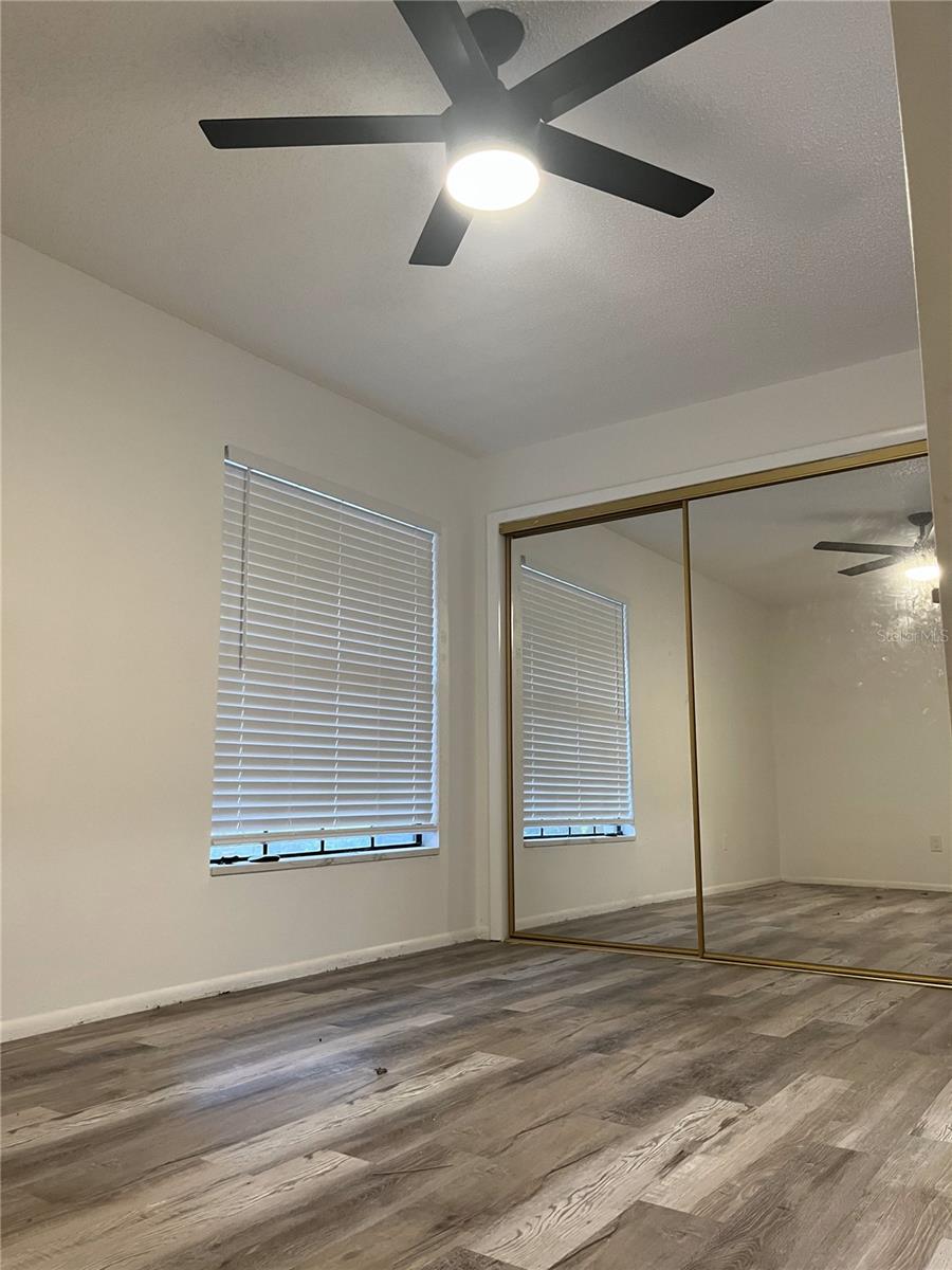 Image 15 of 16 For 8433 Laurelon Place