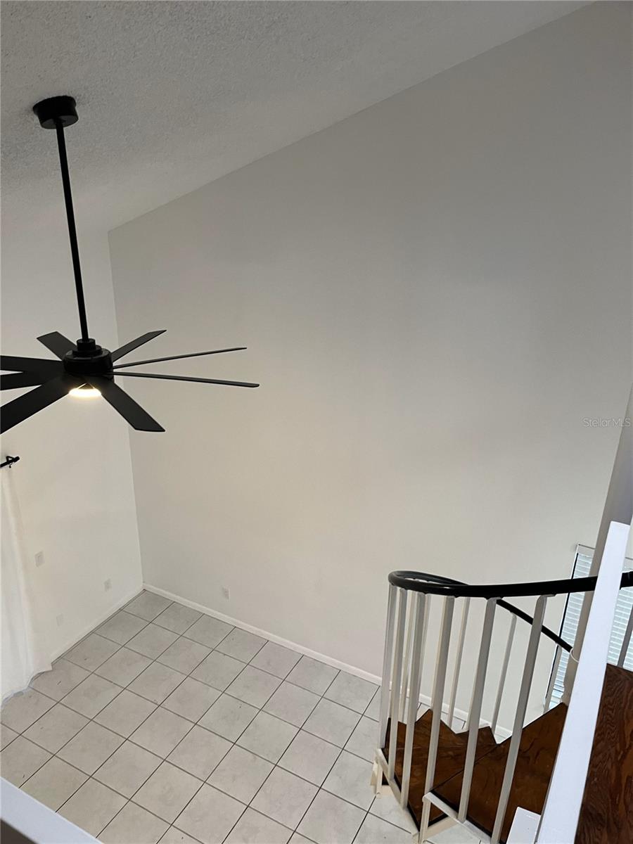 Image 9 of 16 For 8433 Laurelon Place