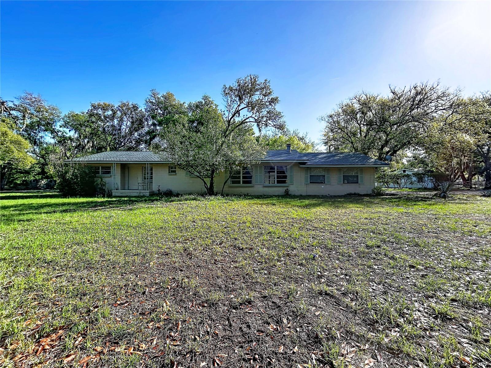 Details for 17902 Burnside Road, LUTZ, FL 33548