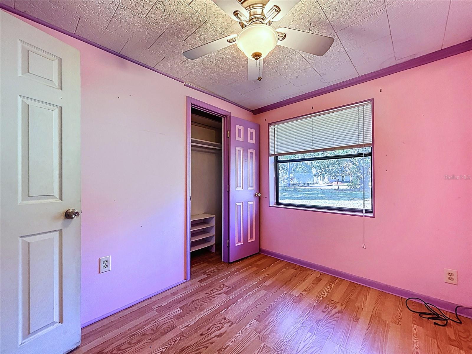 Image 14 of 60 For 17902 Burnside Road