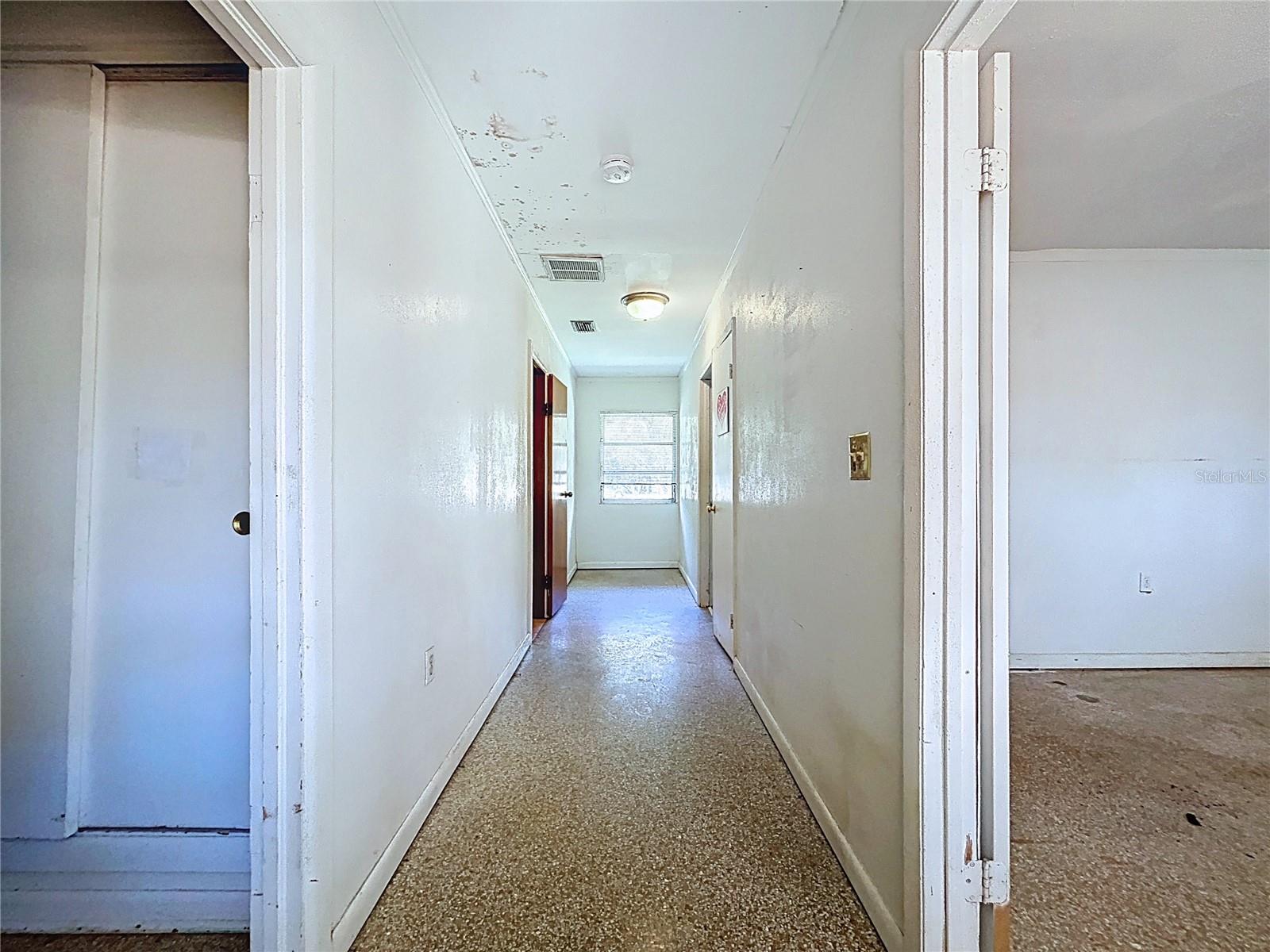 Image 43 of 60 For 17902 Burnside Road