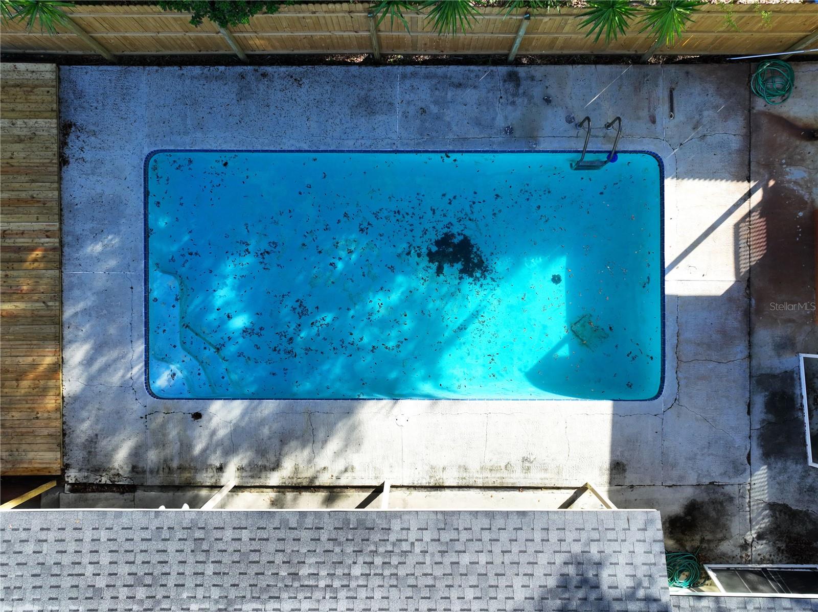 Image 57 of 60 For 17902 Burnside Road