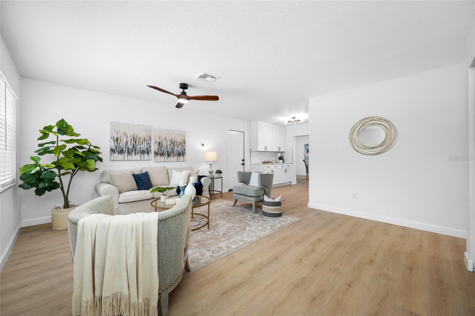 Image 11 of 68 For 1549 Huntington Lane