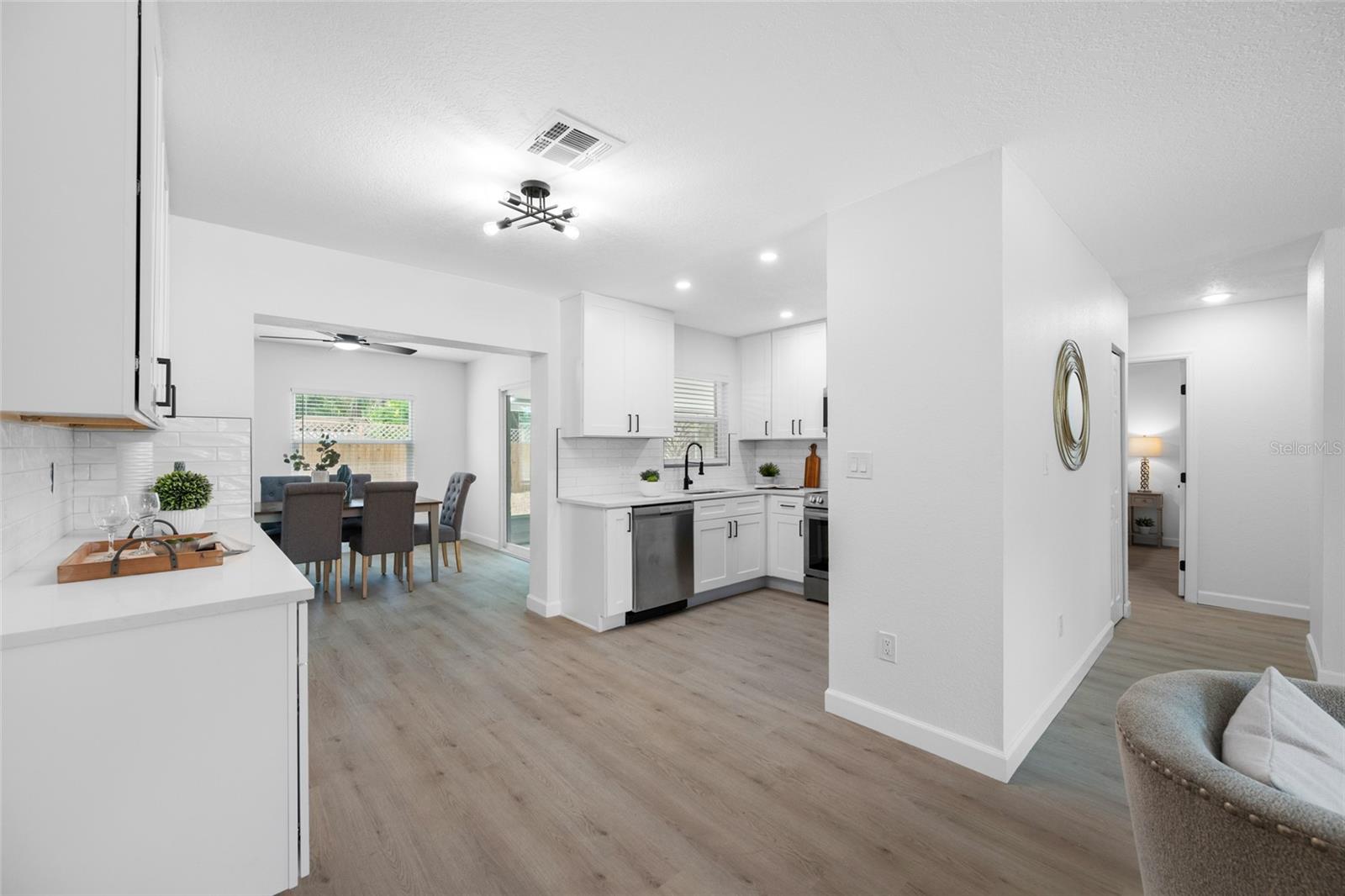 Image 15 of 68 For 1549 Huntington Lane