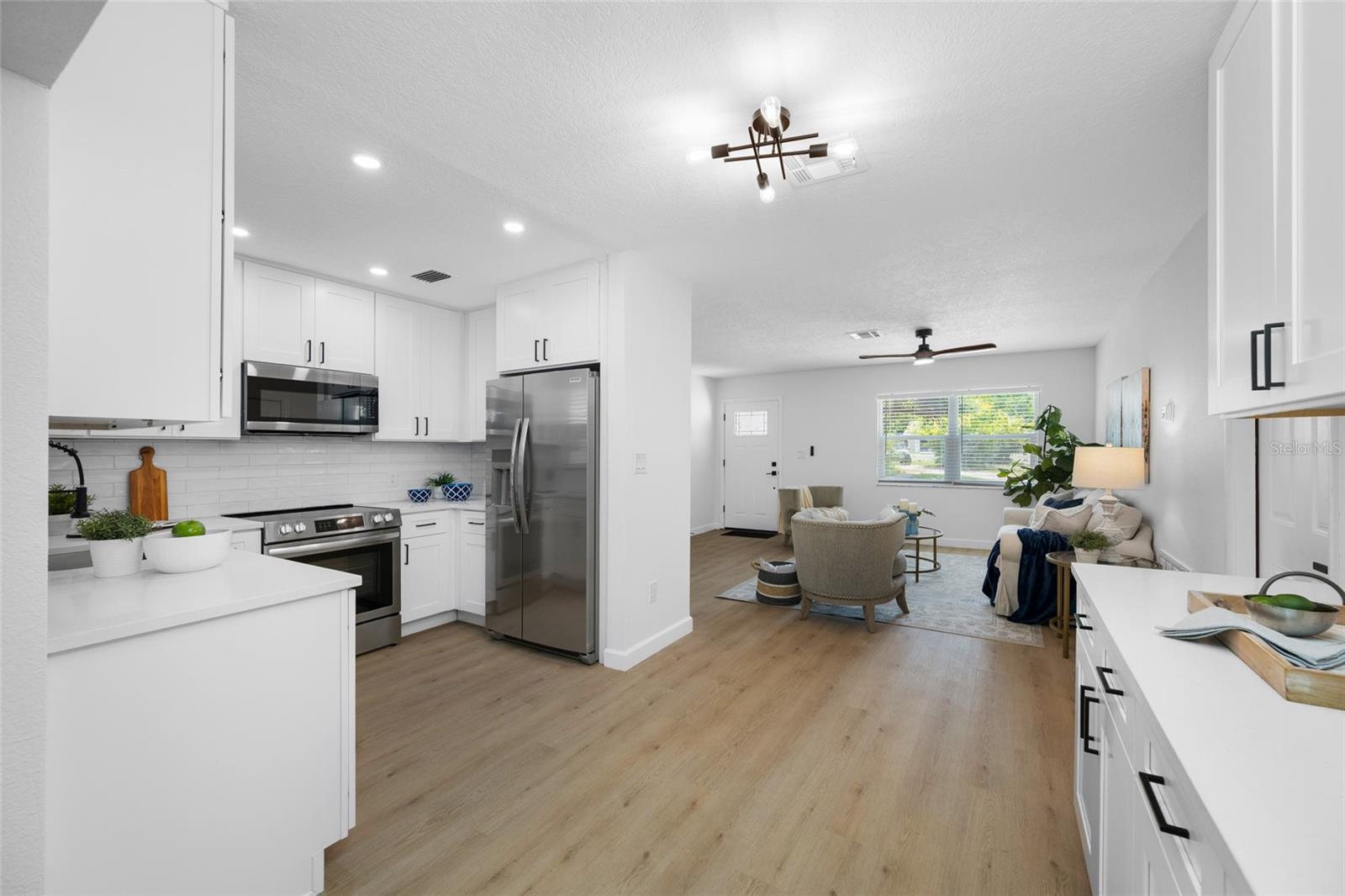 Image 18 of 68 For 1549 Huntington Lane
