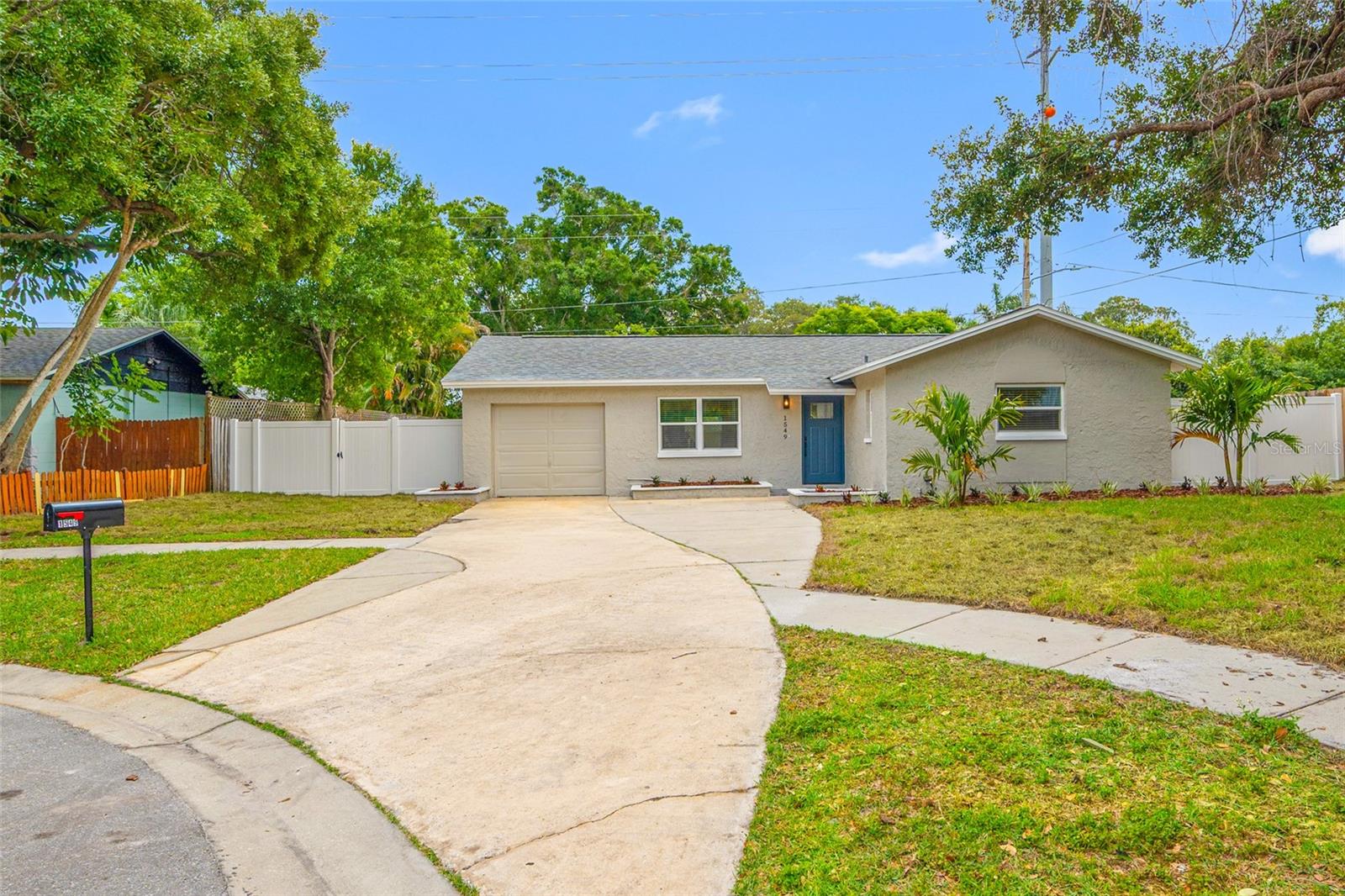 Image 2 of 68 For 1549 Huntington Lane