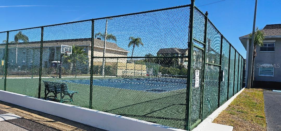 Image 17 of 23 For 8822 Bay Pointe Drive 104