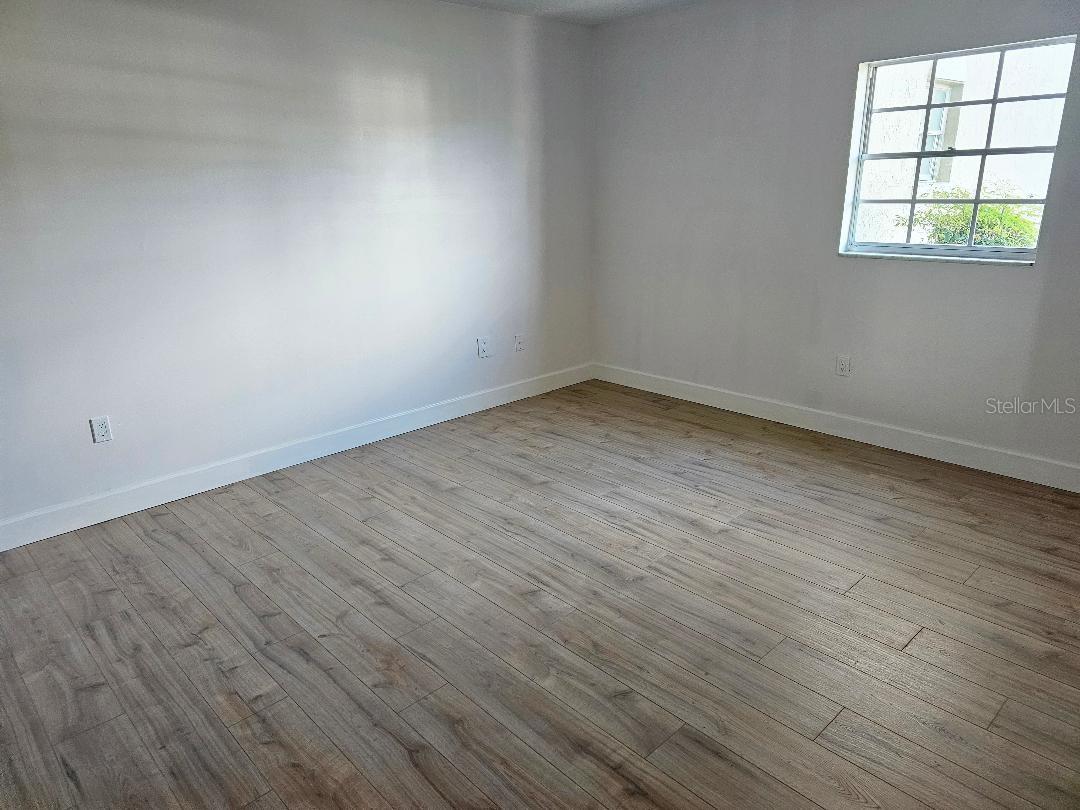 Image 7 of 23 For 8822 Bay Pointe Drive 104