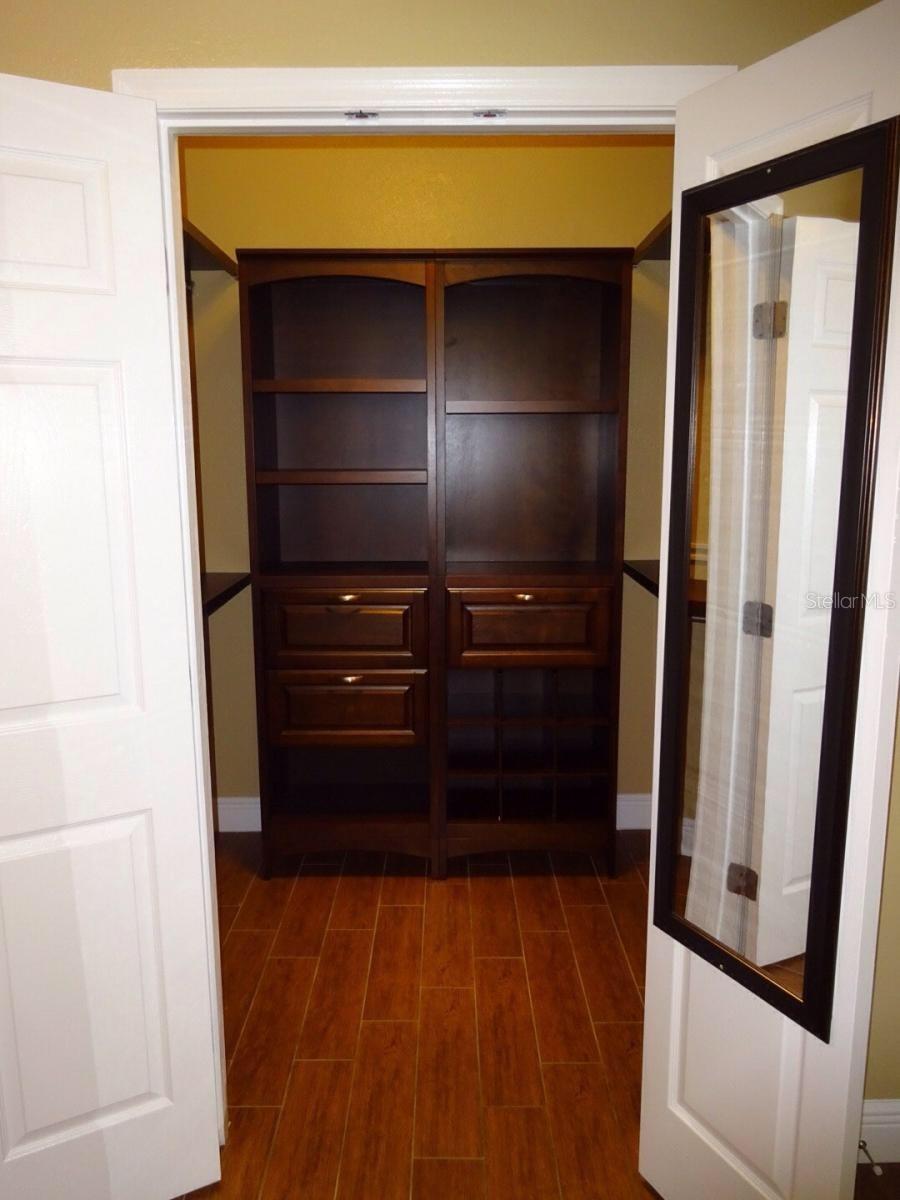 Image 16 of 38 For 1810 Palm Avenue 2302