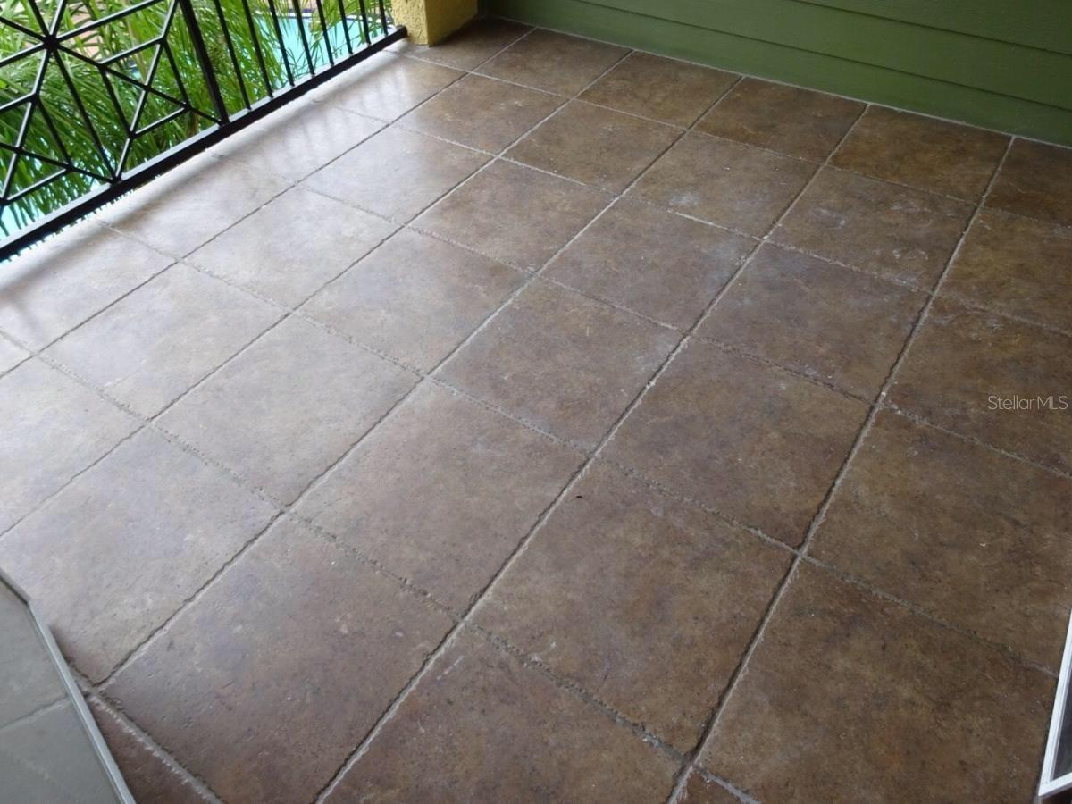 Image 25 of 38 For 1810 Palm Avenue 2302