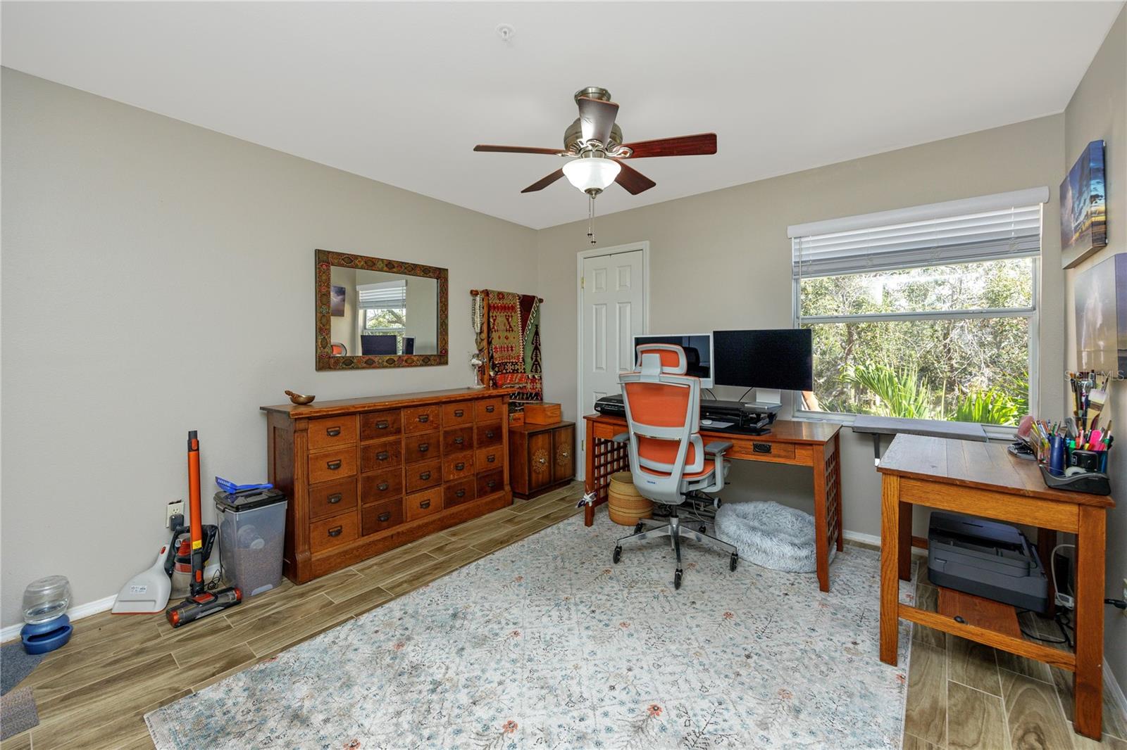 Image 22 of 51 For 2400 Feather Sound Drive 1236