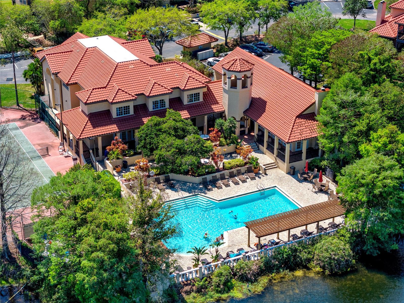 Image 45 of 51 For 2400 Feather Sound Drive 1236