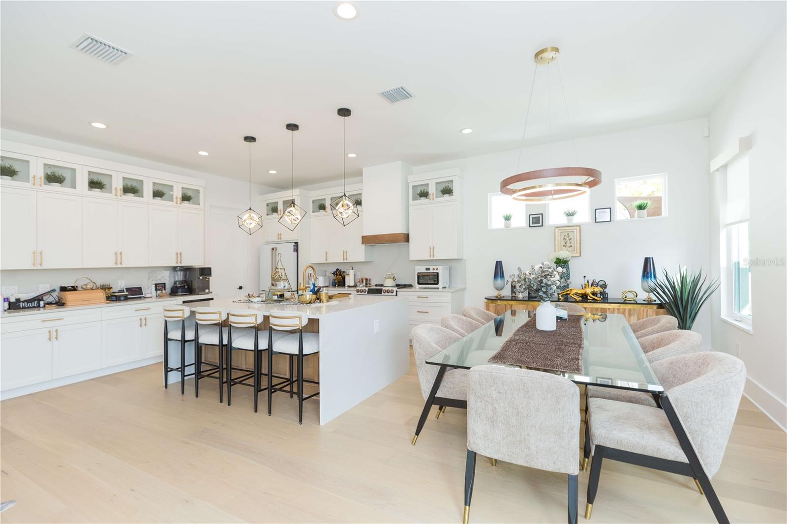 Image 26 of 75 For 1304 Arch Street