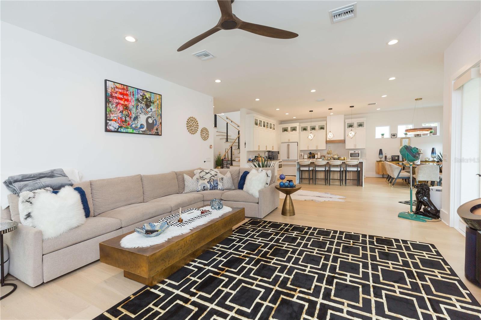 Image 35 of 75 For 1304 Arch Street