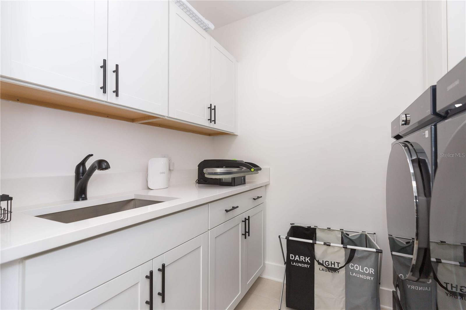 Image 46 of 75 For 1304 Arch Street