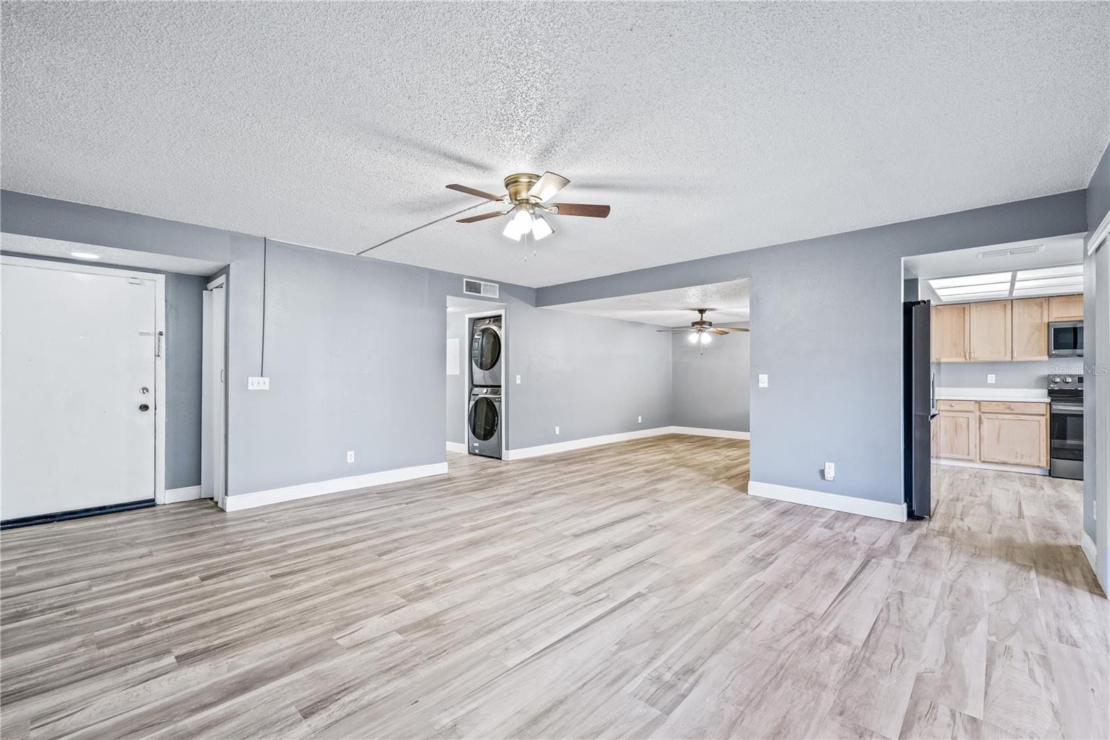 Image 3 of 26 For 5169 Puritan Circle