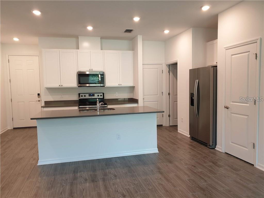 Image 4 of 12 For 15050 Blue Quaker Place