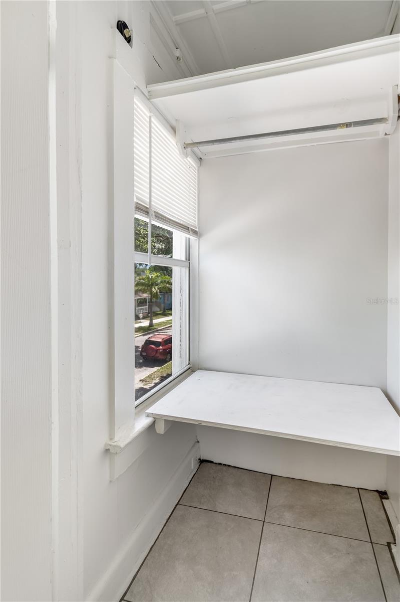 Image 15 of 17 For 418 Amelia Avenue C