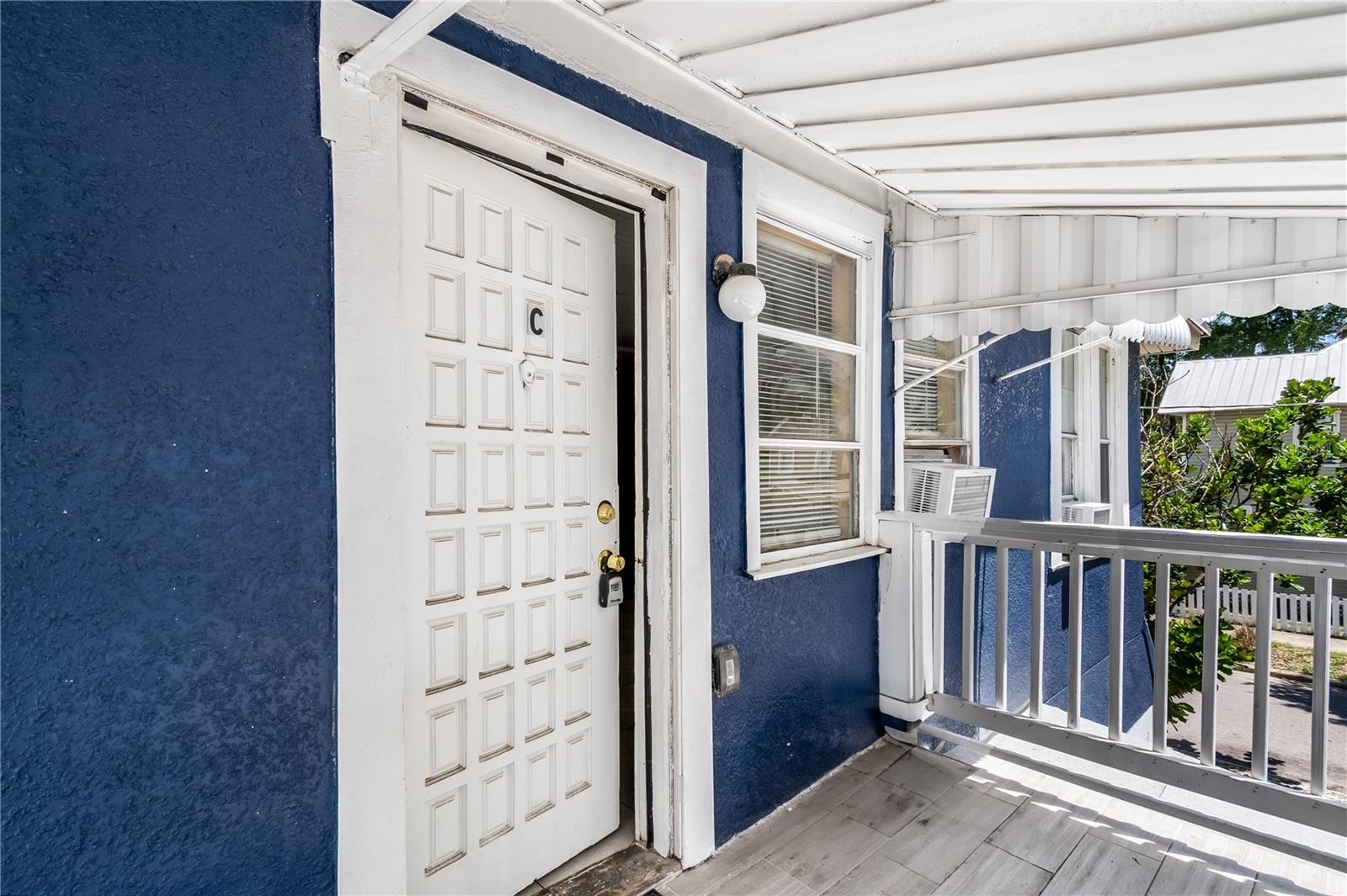 Image 2 of 17 For 418 Amelia Avenue C