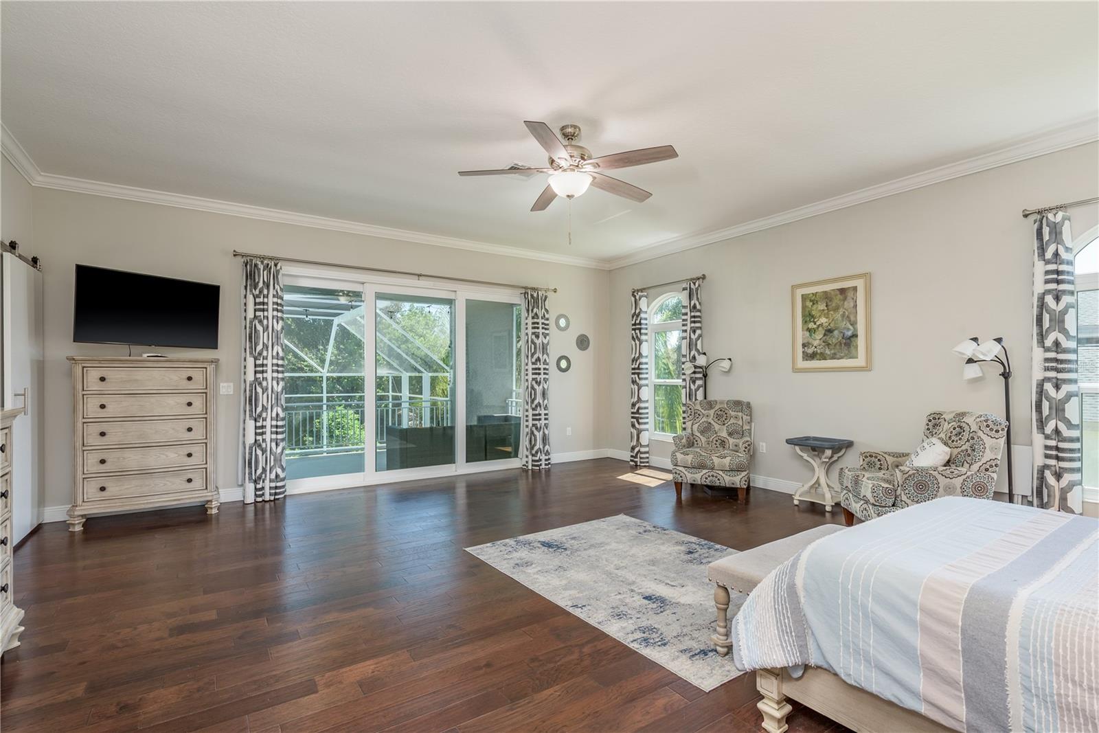 Image 21 of 57 For 4010 Executive Drive