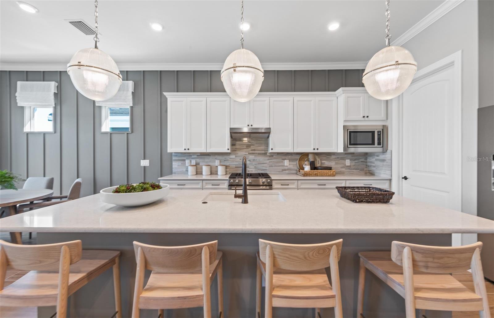 Image 19 of 25 For 26700 Sandy Breeze Drive