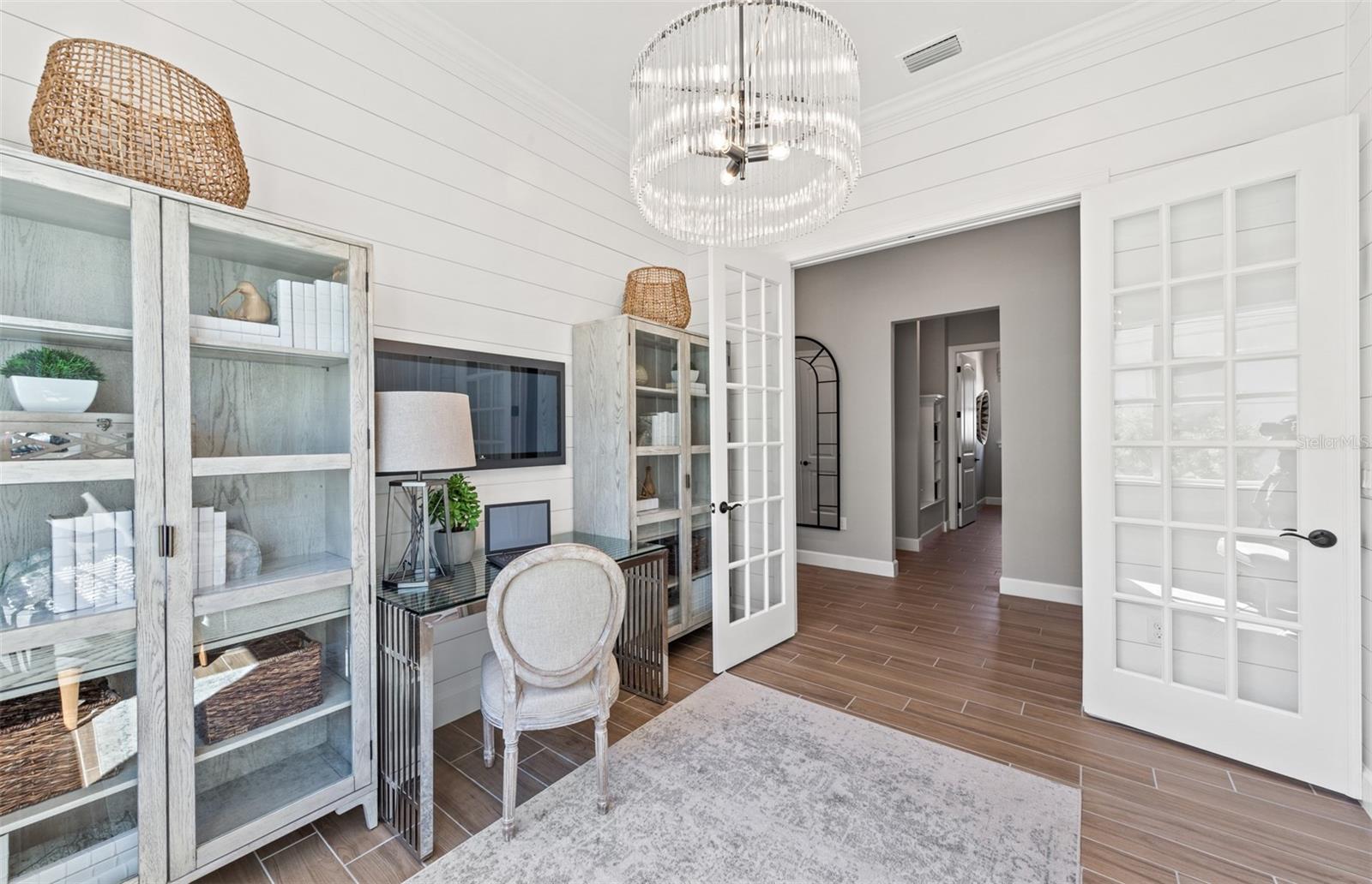 Image 9 of 25 For 26700 Sandy Breeze Drive