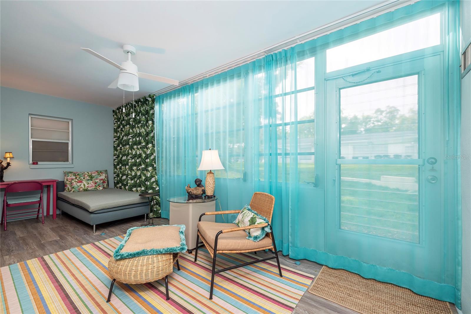 Image 13 of 32 For 200 Glennes Lane 111