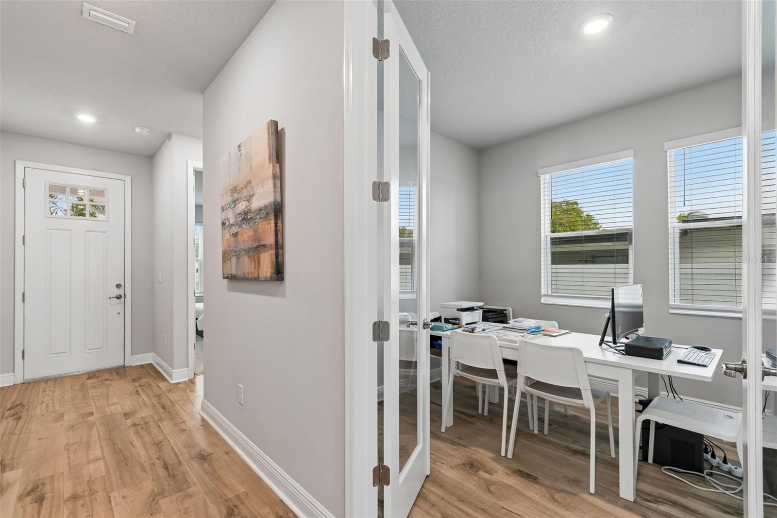 Image 26 of 55 For 3920 Lemon Street