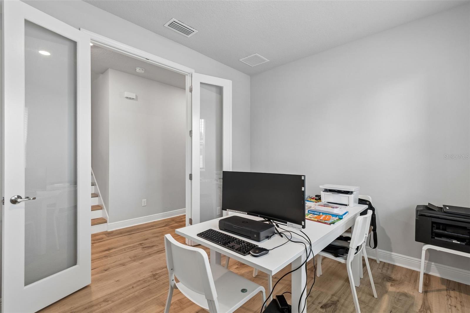 Image 27 of 55 For 3920 Lemon Street