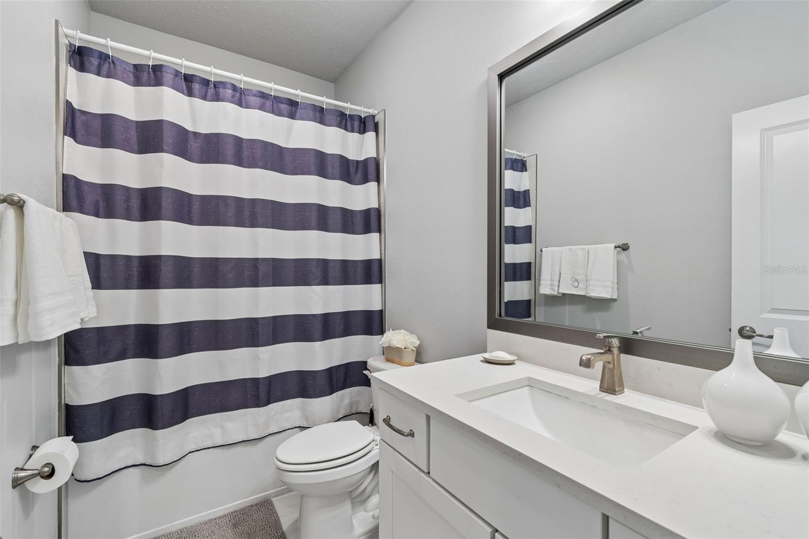 Image 31 of 55 For 3920 Lemon Street