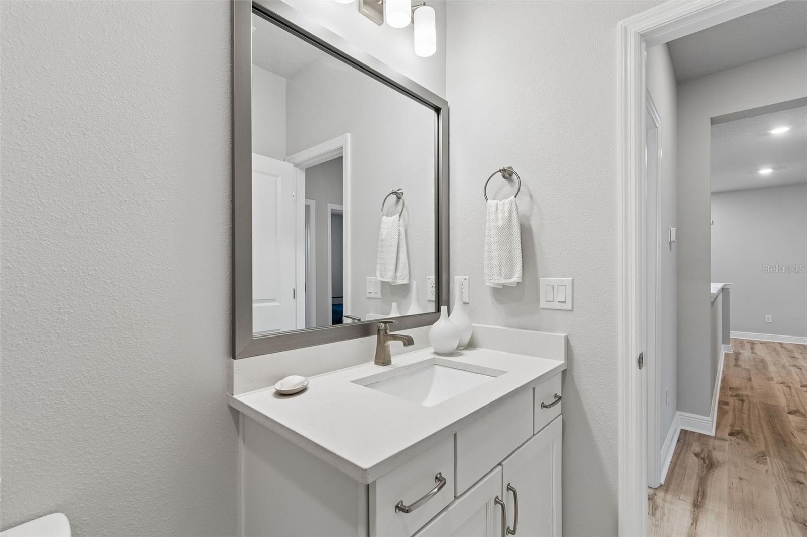 Image 32 of 55 For 3920 Lemon Street