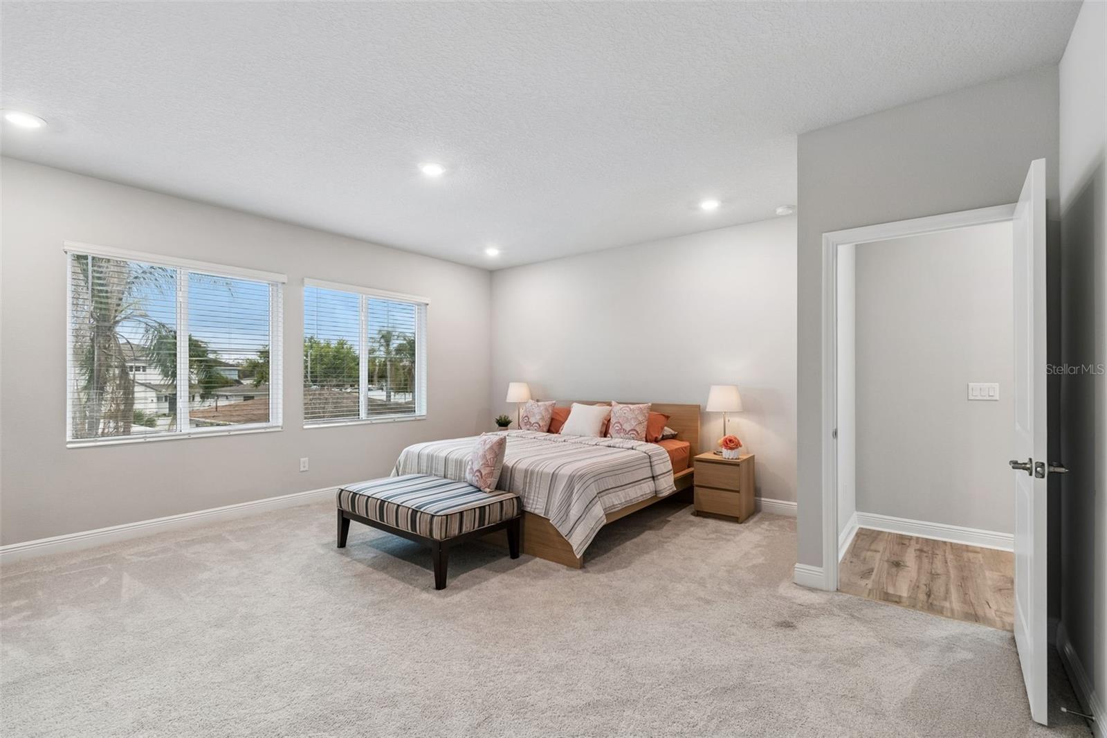 Image 38 of 55 For 3920 Lemon Street