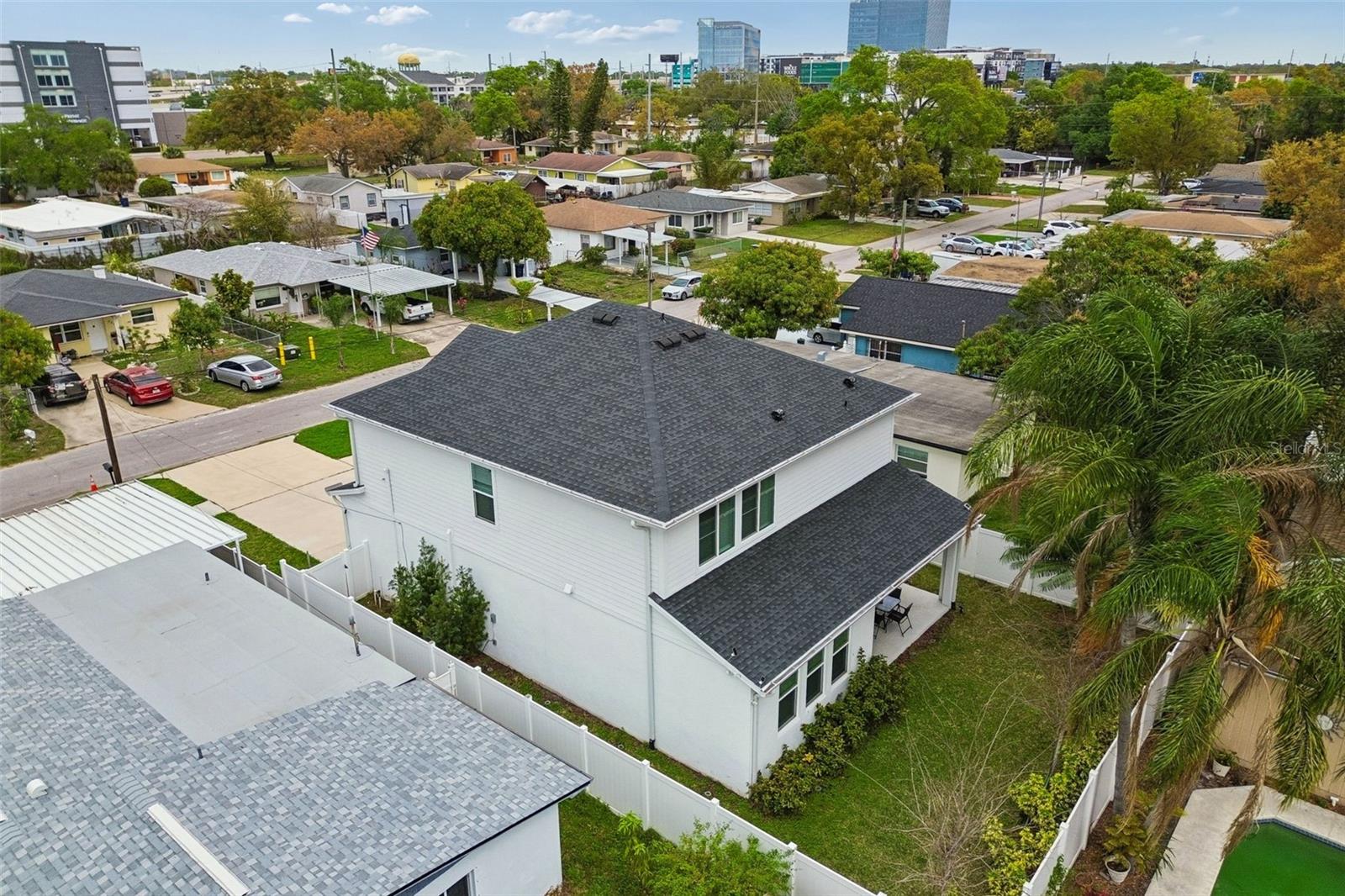 Image 52 of 55 For 3920 Lemon Street