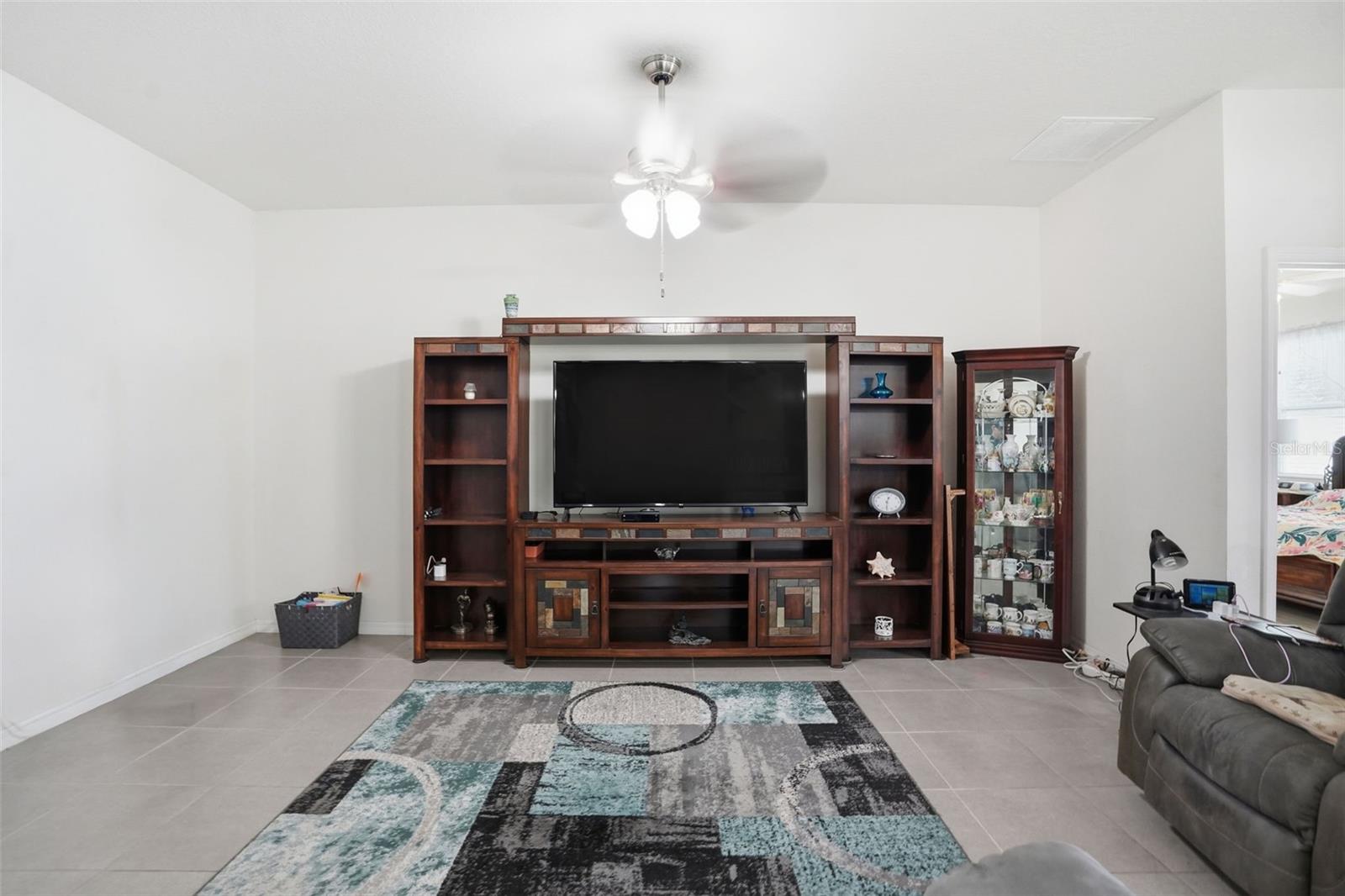 Image 11 of 36 For 13635 Hunting Creek Place