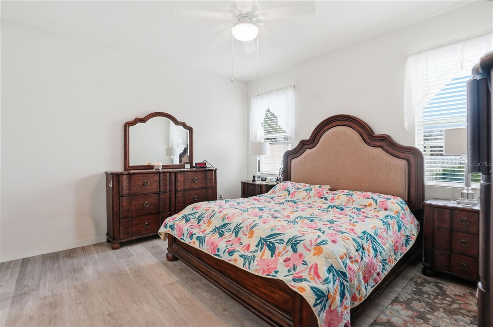 Image 16 of 36 For 13635 Hunting Creek Place