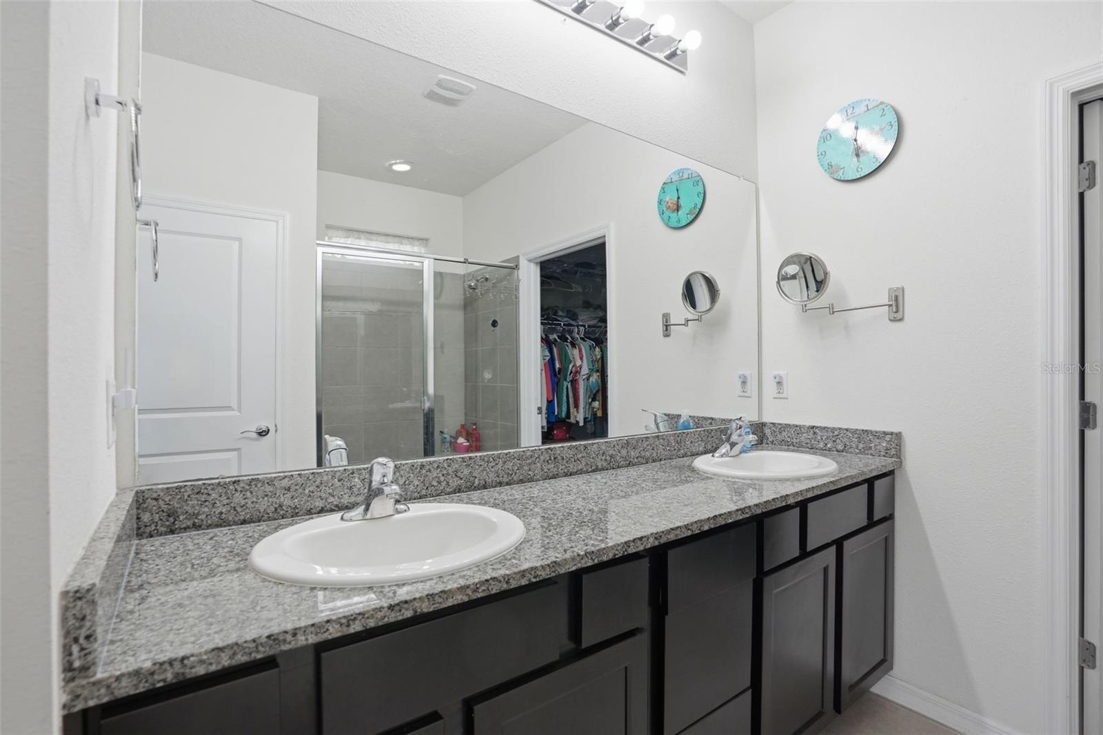 Image 20 of 36 For 13635 Hunting Creek Place