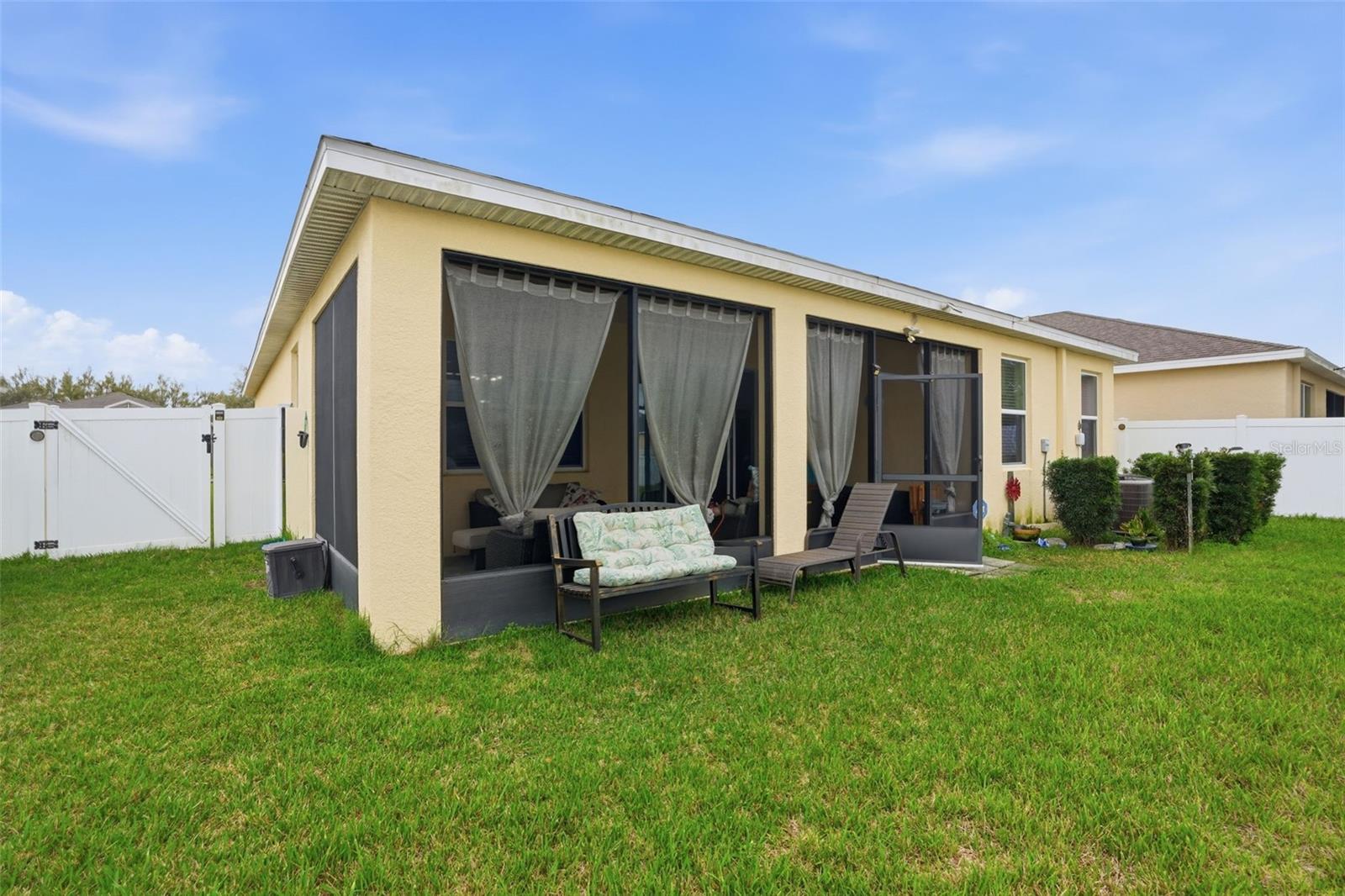 Image 28 of 36 For 13635 Hunting Creek Place