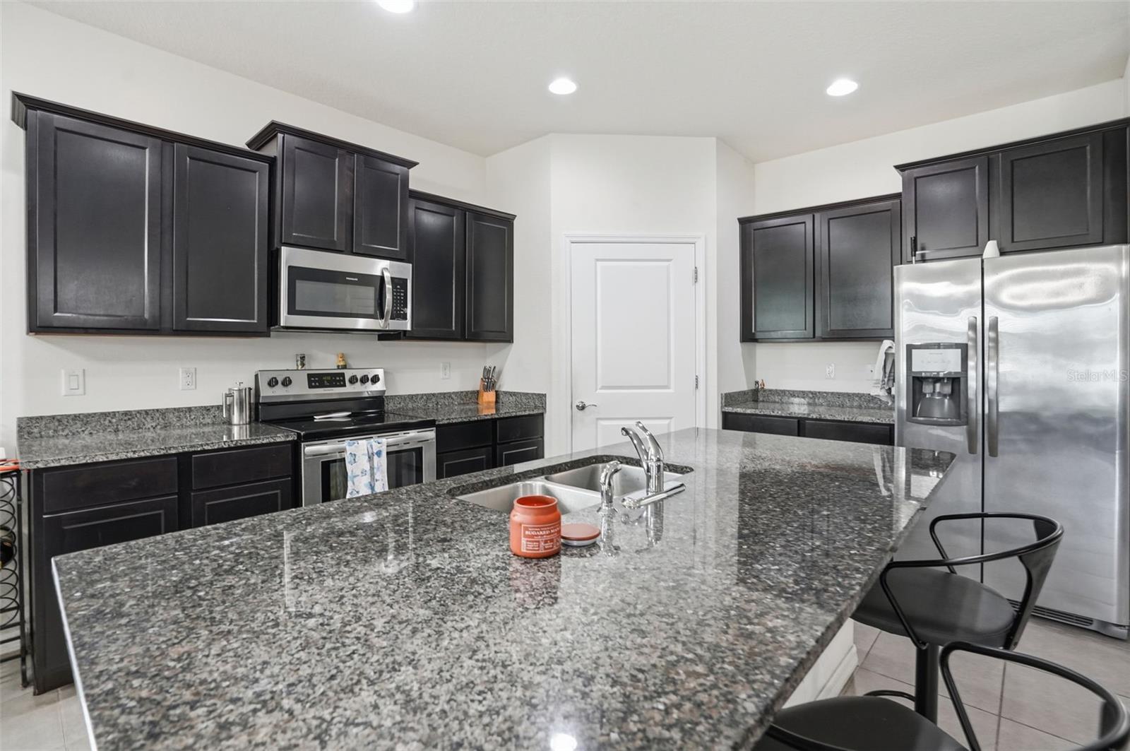 Image 4 of 36 For 13635 Hunting Creek Place