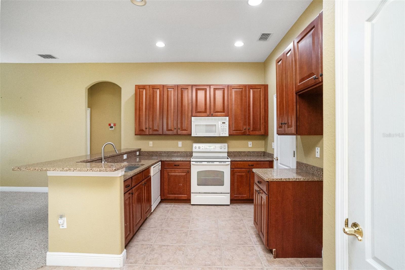 Image 16 of 28 For 9916 Cleghorn Drive