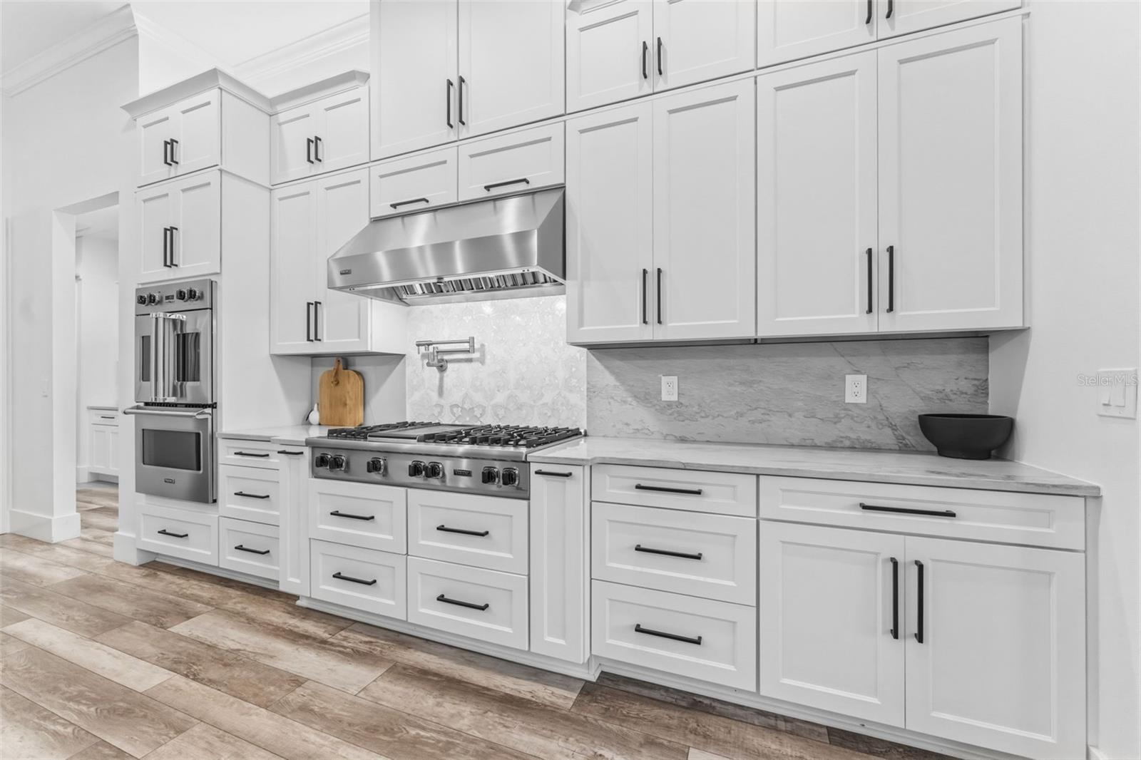 Image 19 of 75 For 17506 Brown Road