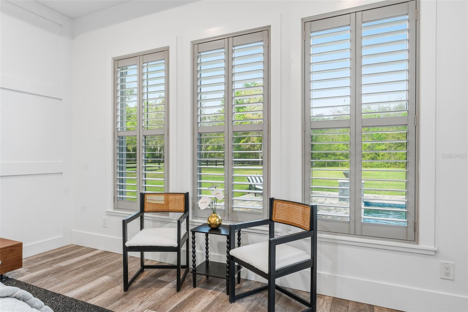 Image 33 of 75 For 17506 Brown Road