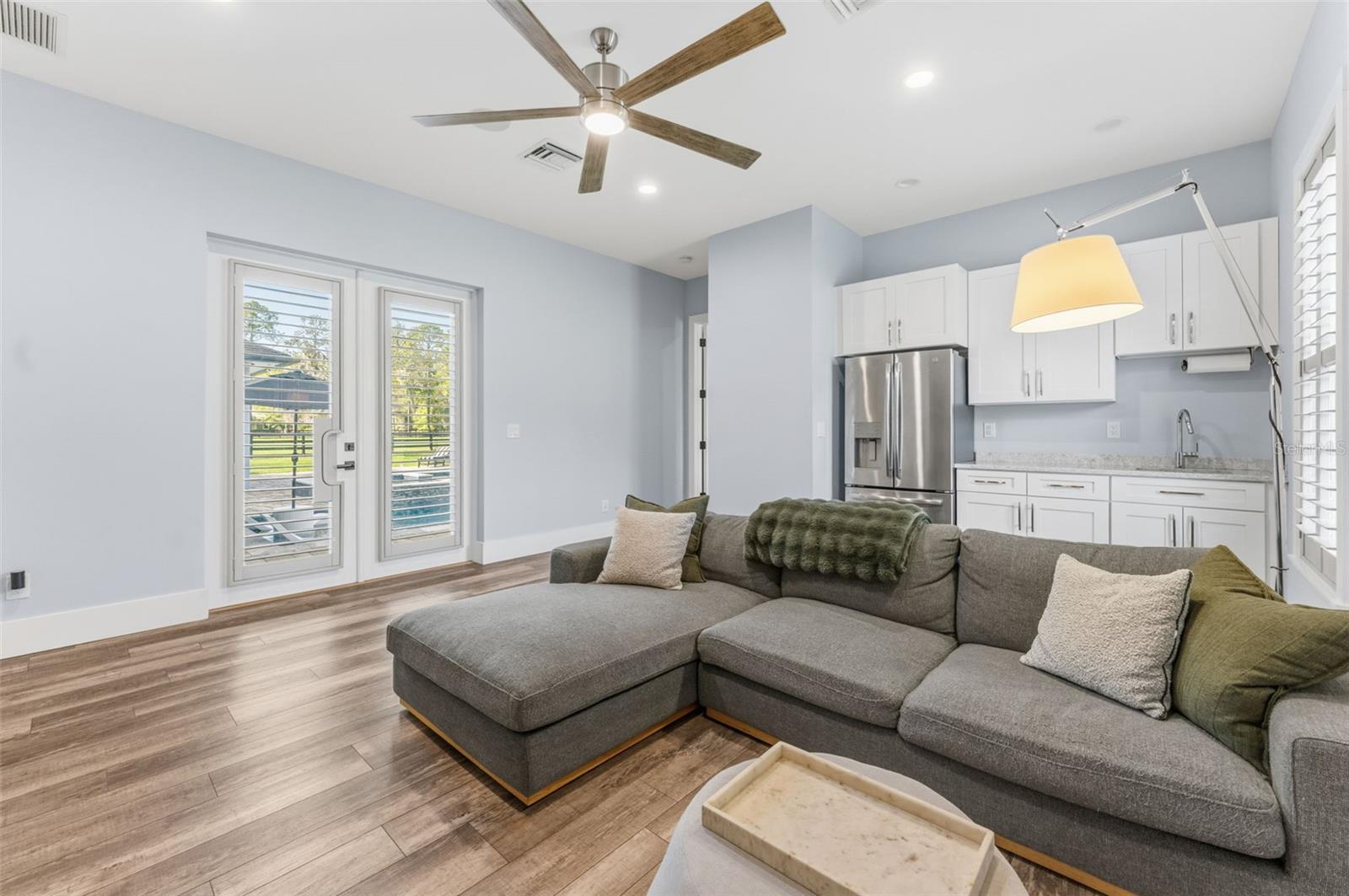 Image 40 of 75 For 17506 Brown Road