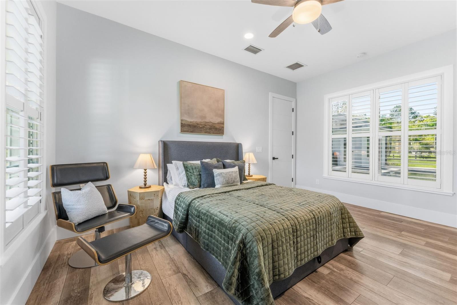 Image 41 of 75 For 17506 Brown Road