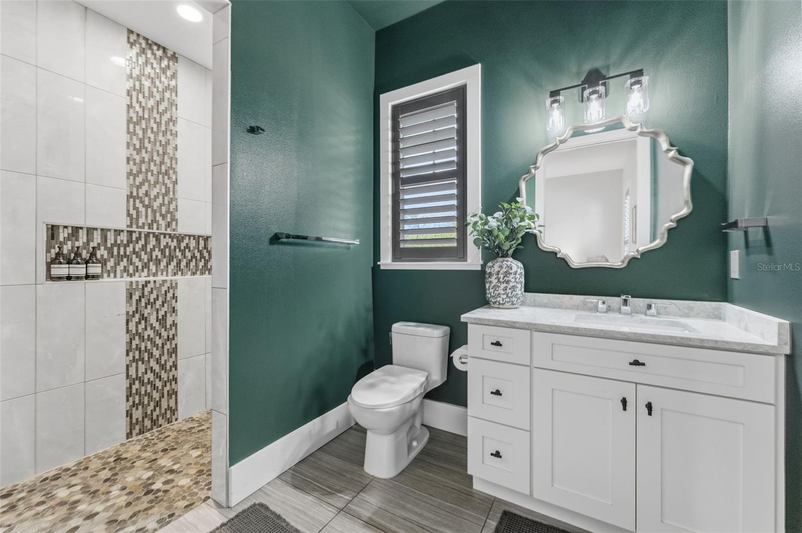 Image 43 of 75 For 17506 Brown Road