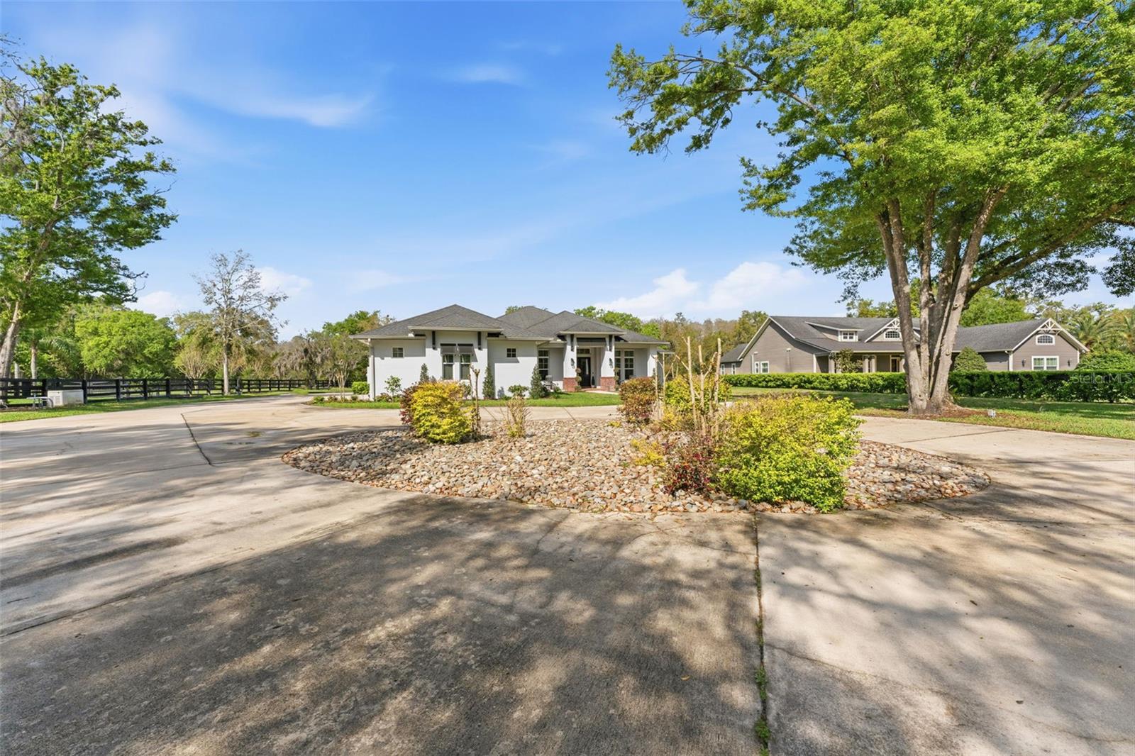 Image 5 of 75 For 17506 Brown Road